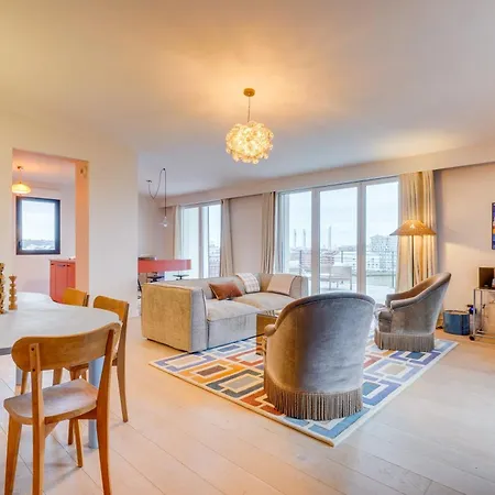 Le Cosmic Penthouse - Proche Cite Du Vin Apartment